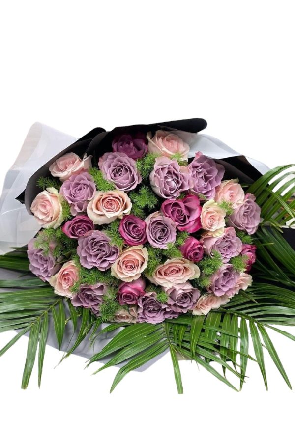 1358=Colorful rose bouquet - Image 2